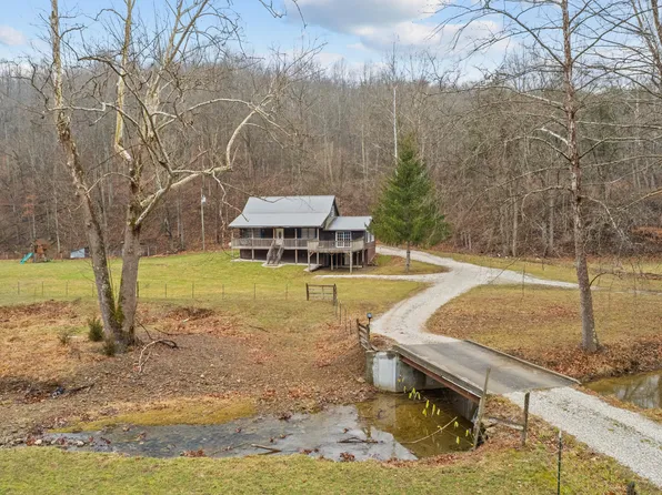 51 Rayburn Ln, Olive Hill, KY 41164
