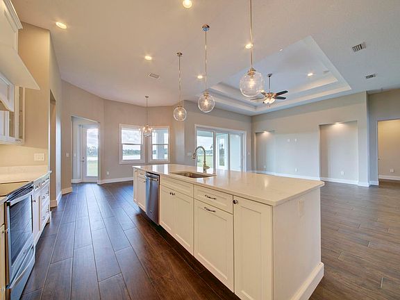 3rd image of 3814 Province Dr