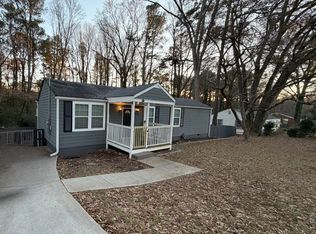 2556 Godfrey Dr NW, Atlanta, GA 30318