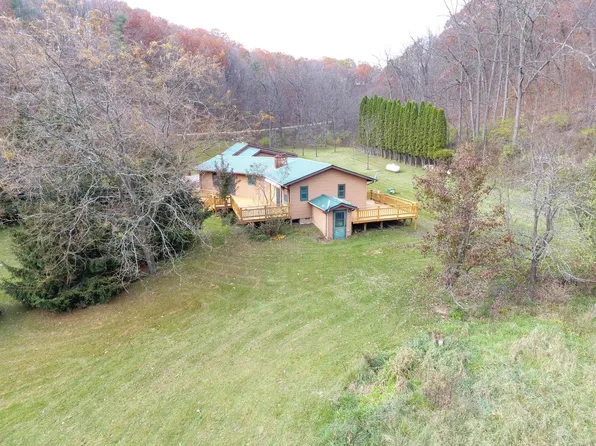 S3814 Bickel ROAD, La Farge, WI 54639