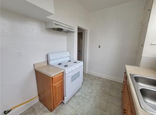 2930 W 11th St #2930, Los Angeles, CA 90006