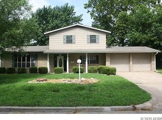 401 S Moore Ave, Dewey, OK 74029