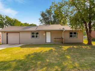 711 N Gardner St, Wellington, KS 67152