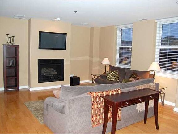 2nd image of 110 E Washington St #5A