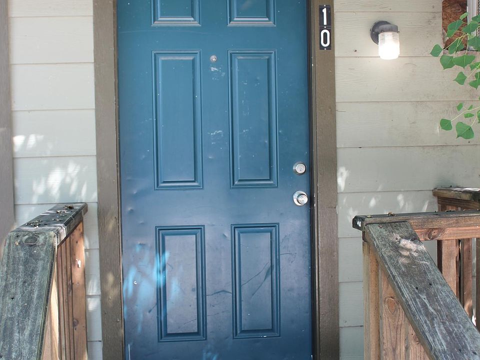 1st image of 106 N Johnson St #10
