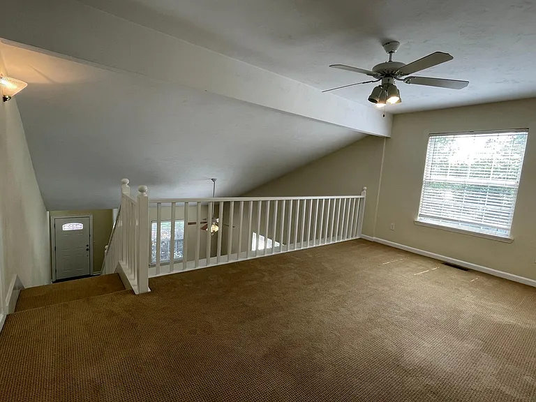 2441 Silver Palm Ln — Photo 13
