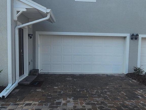 3rd image of 2967 Meleto Blvd