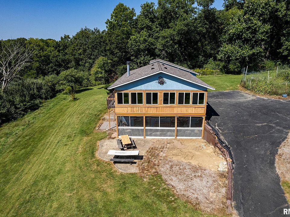 246 & 247 Pine Ridge Ct, Dahinda, IL 61428 Zillow