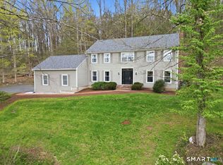 11 Cricket Lane, Avon, CT 06001