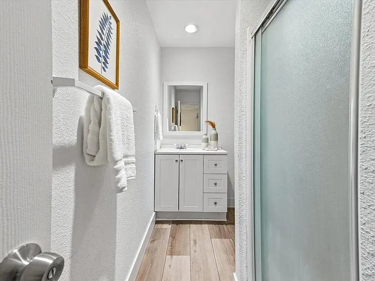 2680 S Whitney Blvd — Photo 13