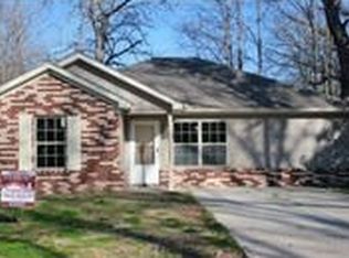 408 N Cedar St, Dewitt, AR 72042