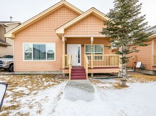 3909 Goshawk Dr, Rock Springs, WY 82901