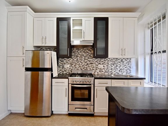 5th image of 707 Saint Nicholas Ave #2EE
