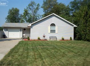 11652 Schram St, Grand Blanc, MI