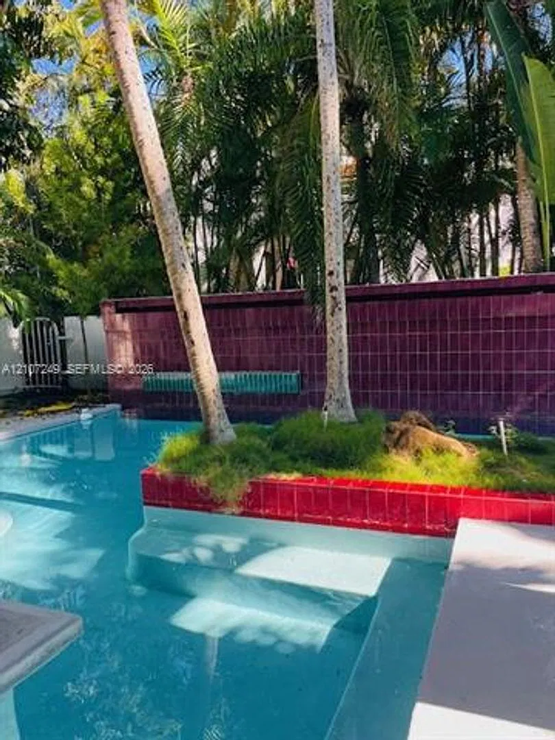 241 Harbor Dr # 241, Key Biscayne, FL 33149 — Photo 4
