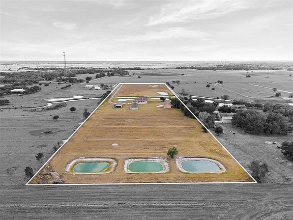 3rd image of 35005 Clay Gully Rd