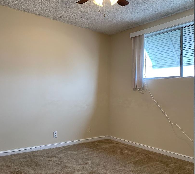 2nd image of 2741 E De Soto St APT 9