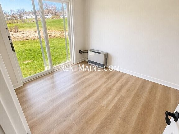 2nd image of 1181 Augusta Rd #2