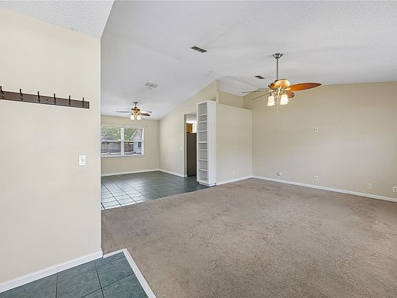 2nd image of 226 Greenbriar Rd
