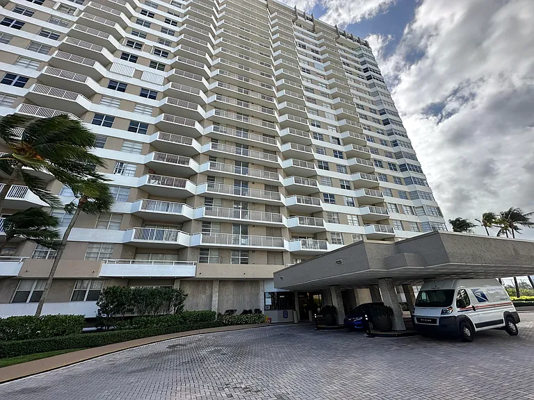 1985 S Ocean Dr #21A — Photo 42