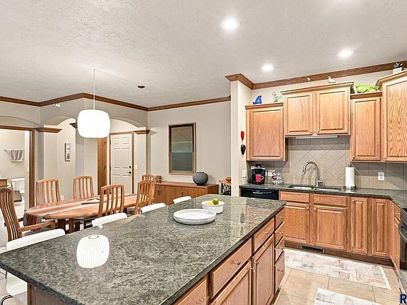 5th image of 6112 S Avalon Ave Unit 208
