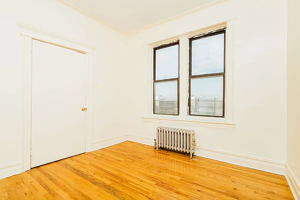 Rented by Empire Valley | media 12