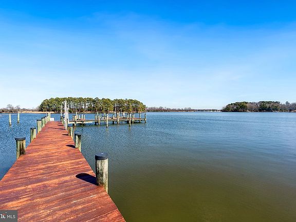 5th image of 5135 Crosby Rd