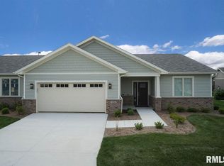 3956 Cornerstone Cir, Springfield, IL 62711