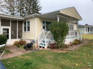 793 Long St, Bridgeport, WV 26330