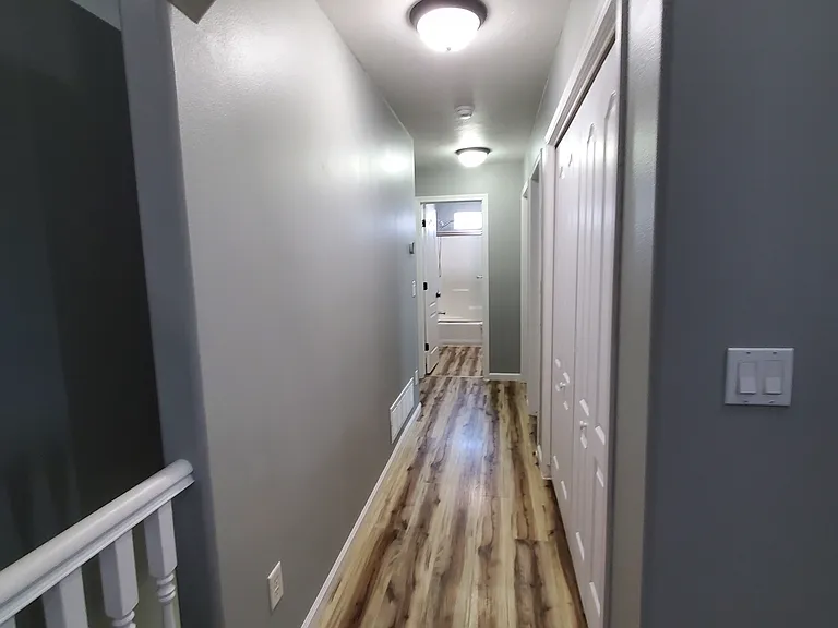 648 S Holladay Dr — Photo 17
