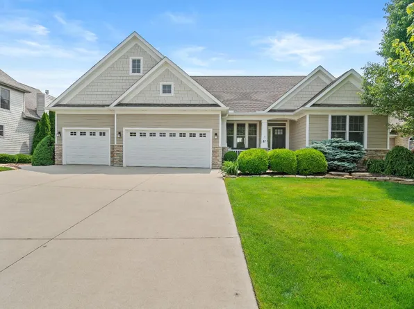 87 Scotscraig Dr, Valparaiso, IN 46385