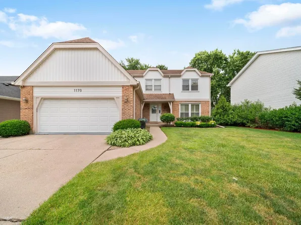 1170 Green Knolls Dr, Buffalo Grove, IL 60089