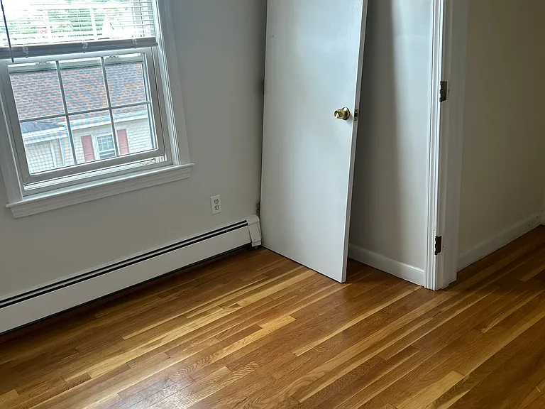 139 W Emerson St #11 — Photo 25