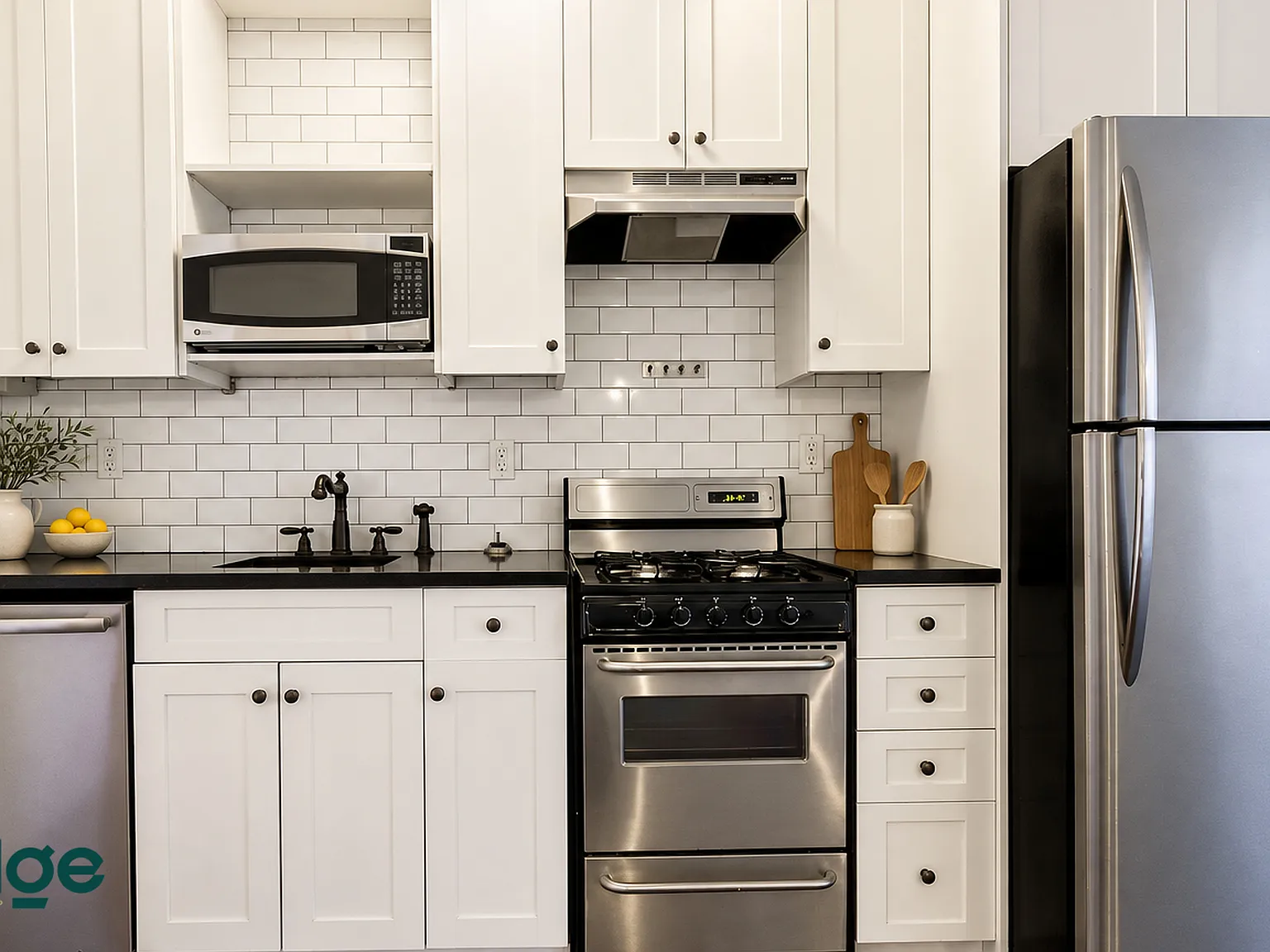 271 Metropolitan Avenue — Photo 3