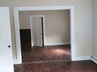 672 Fairmount St APT 2, Woonsocket, RI 02895