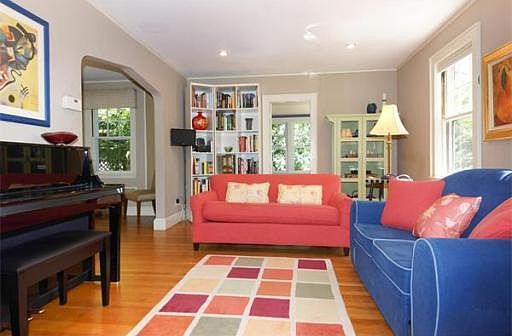 2nd image of 169 Holworthy St