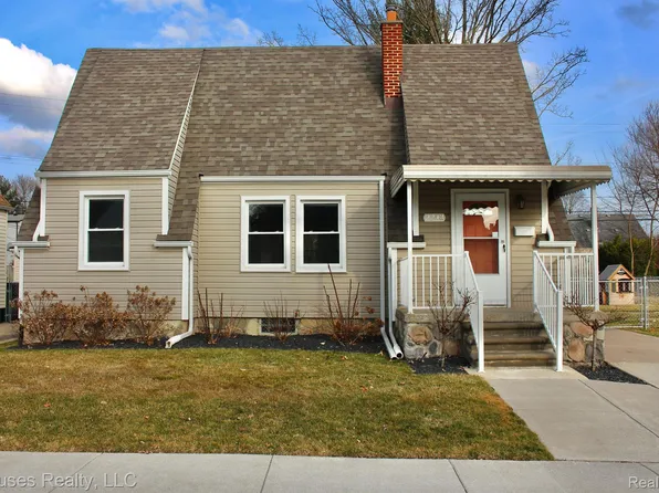 2243 Homeplace St, Dearborn, MI 48124