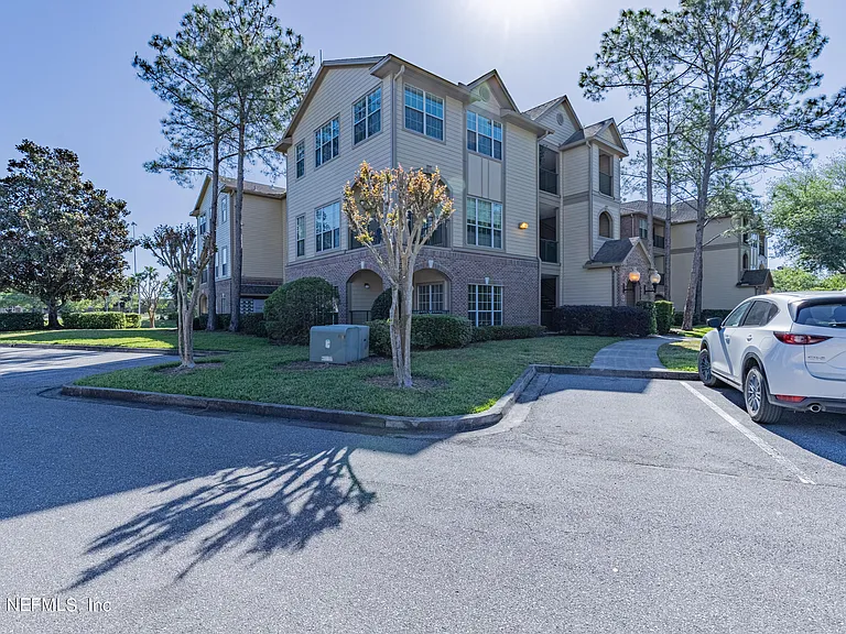 7800 Point Meadows Dr #1232 — Photo 3