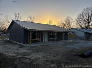 207 NE 2nd St, Adair, OK 74330