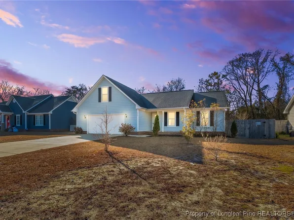 240 Rock Harbor Ln, Spring Lake, NC 28390