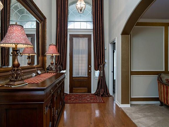 4th image of 5114 Haddonstone Dr
