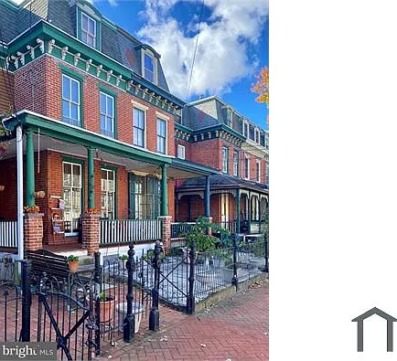112 Linden St #2