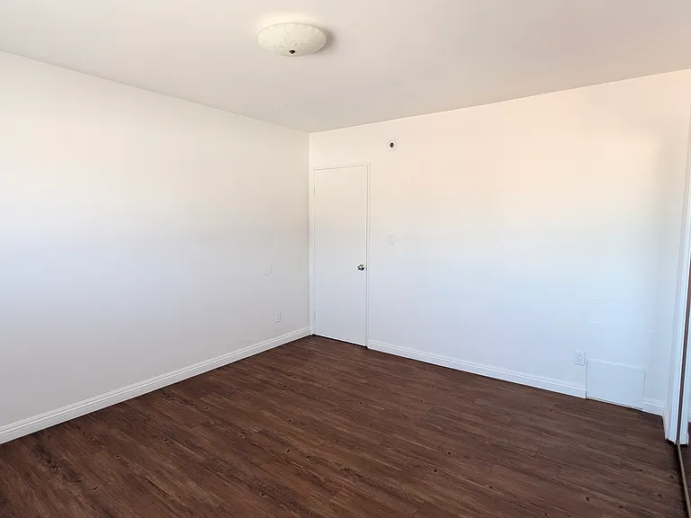 508 N Kenmore Ave #15 — Photo 5