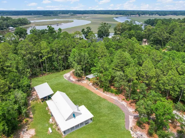 1269 Sea Way NE, Townsend, GA 31331