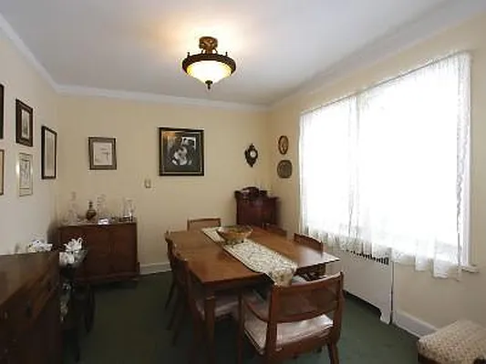 Sold by Sotheby's International Realty | media 1