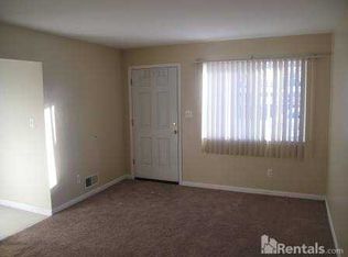 330 W Bennett Ave, Ferndale, MI