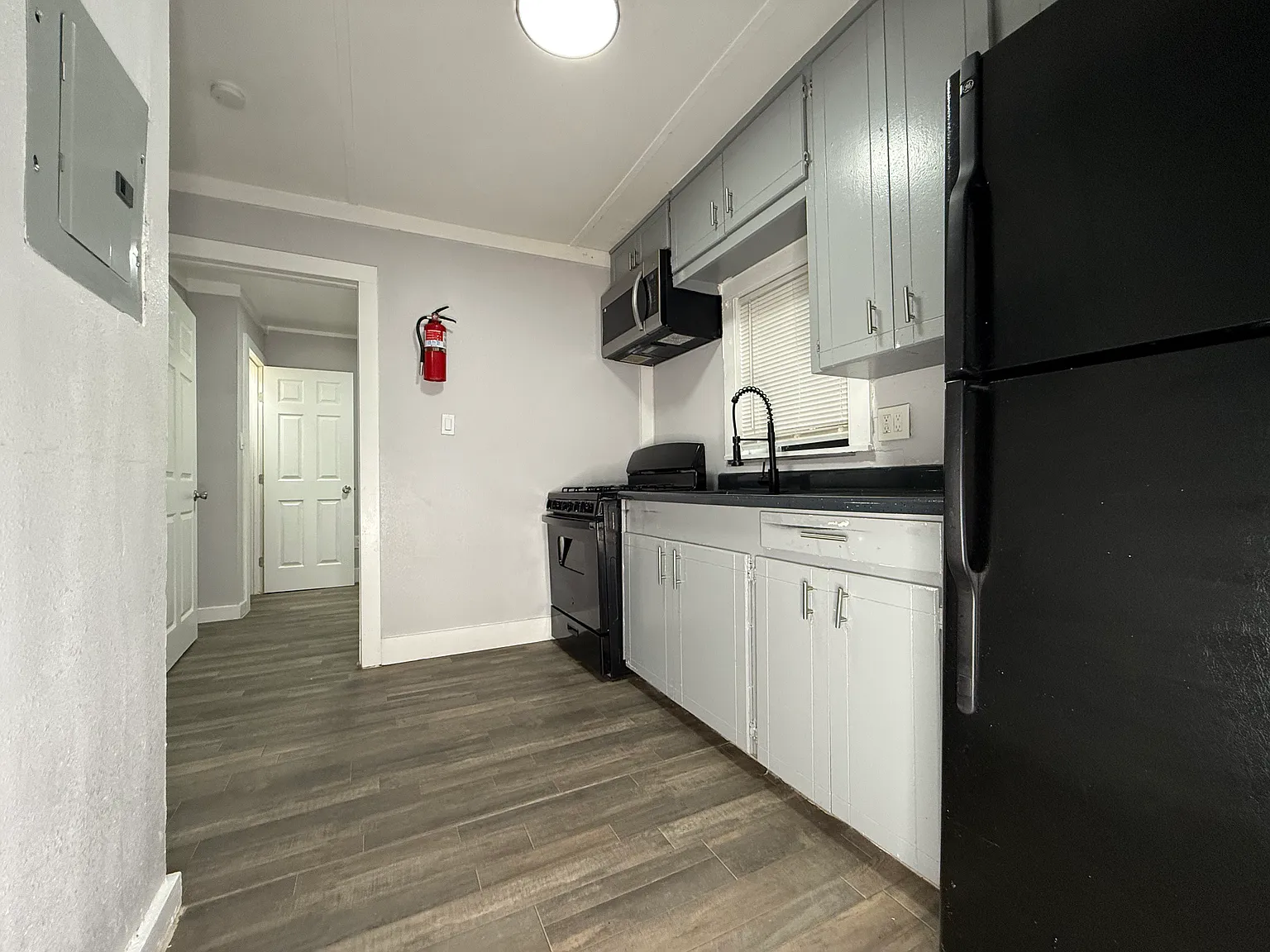 2 bed, 600 sqft, $675 — Photo 2