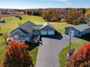 348 Middle Rd, Caledonia, NY 14423