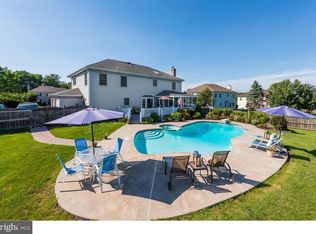 1030 Winding River Ln, Phoenixville, PA 19460