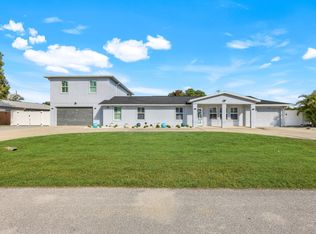 25 SW 19th Ln, Cape Coral, FL 33991